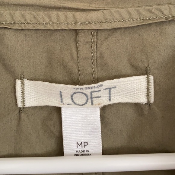 Loft lightweight army green jacket size MP - Picture 2 of 5